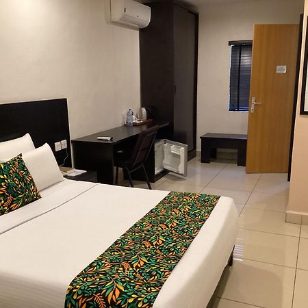 Adis Hotels Prime إبادان المظهر الخارجي الصورة