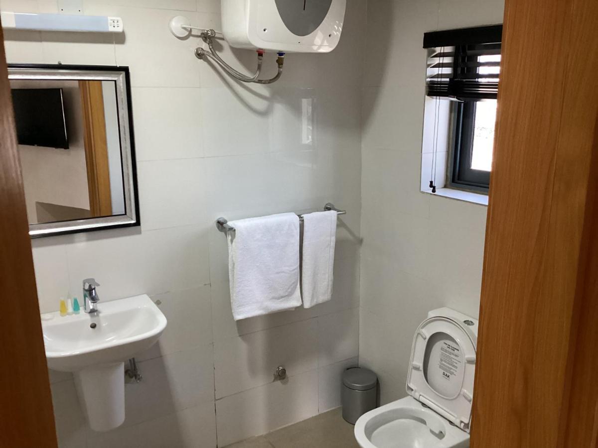 Adis Hotels Prime إبادان المظهر الخارجي الصورة