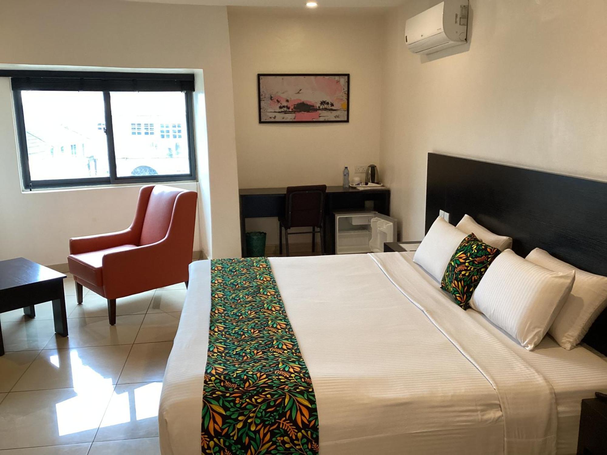 Adis Hotels Prime إبادان المظهر الخارجي الصورة