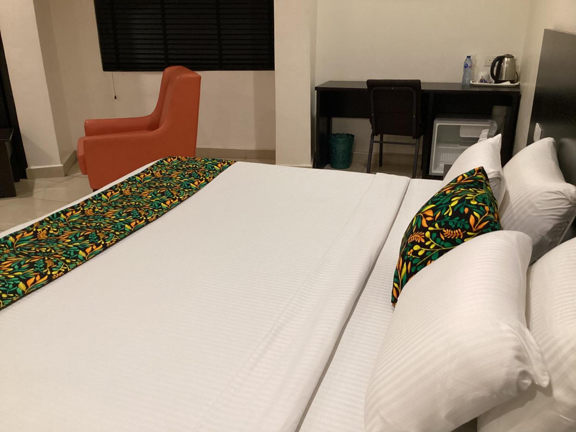 Adis Hotels Prime إبادان المظهر الخارجي الصورة