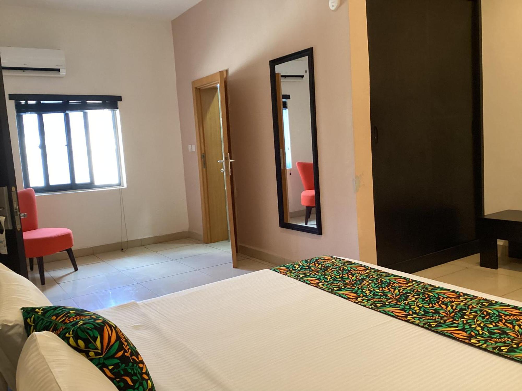 Adis Hotels Prime إبادان المظهر الخارجي الصورة
